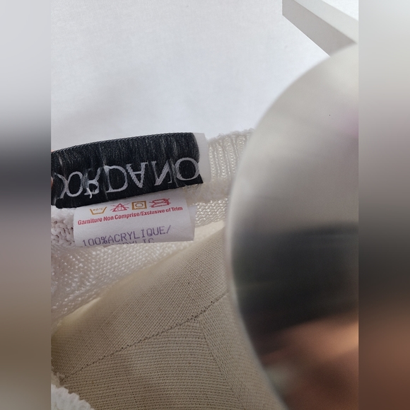 Vintage floral embroidered knit top- cottage core- Size large - Picture 2 of 5